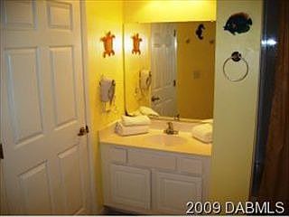 2nd image of 300 N Atlantic Ave