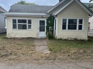 2310 S 10th St, Saint Joseph, MO 64503