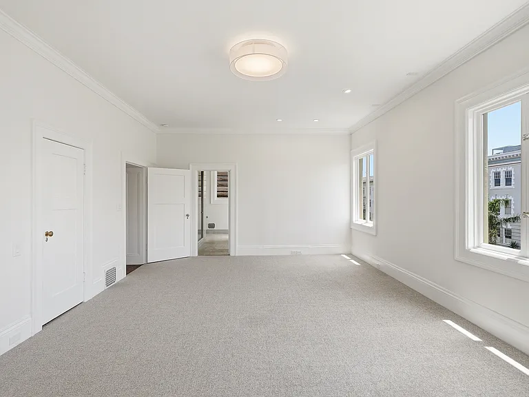 2998 Pacific Ave — Photo 39