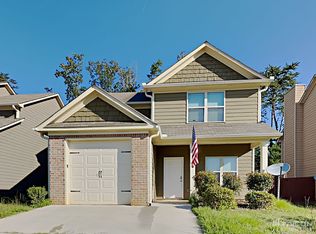 37 Carriage Hills Dr SE, Cartersville, GA 30121