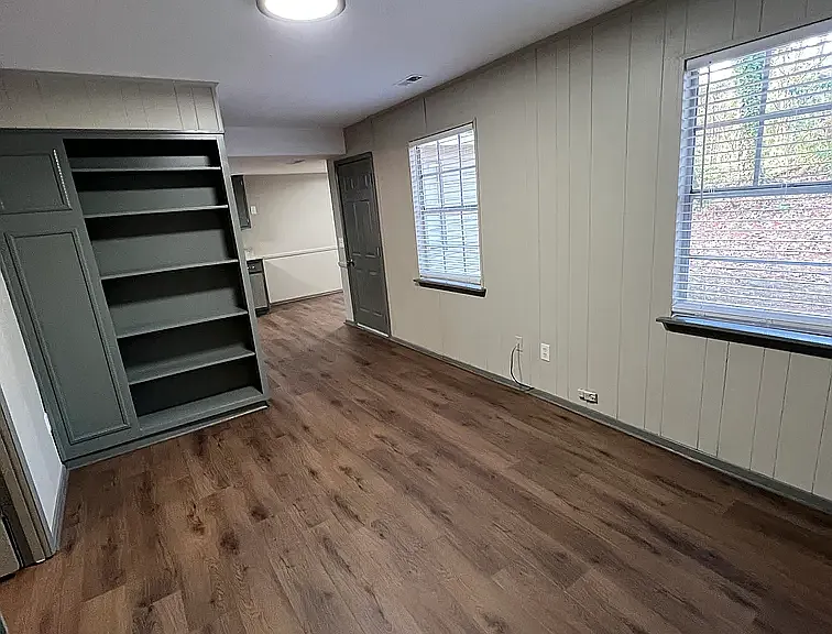 524 Elder St #524 — Photo 4