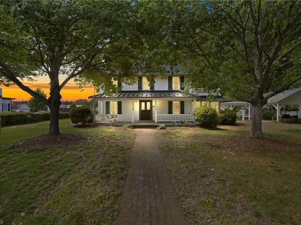 8827 Nc Highway 109, Winston-Salem, NC 27107