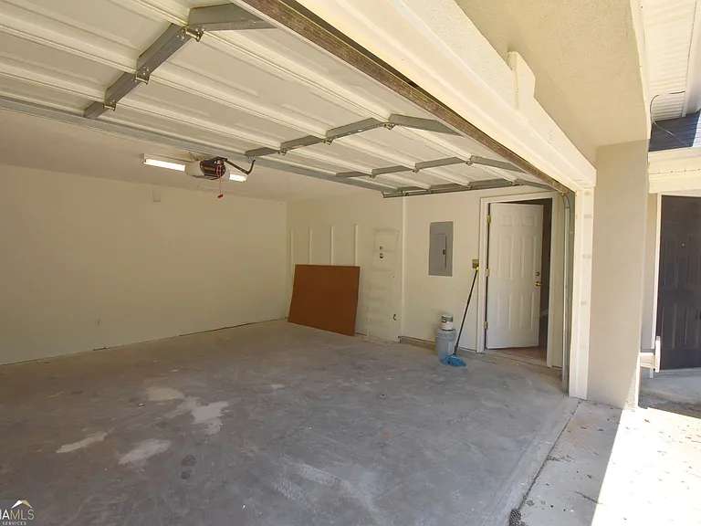 115 S Fairfield Dr — Photo 36