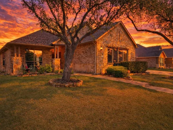 917 White Porch Ave, Forney, TX 75126