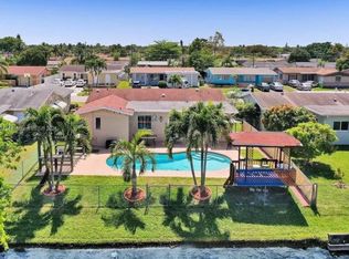 9331 NW 26th Pl, Sunrise, FL 33322