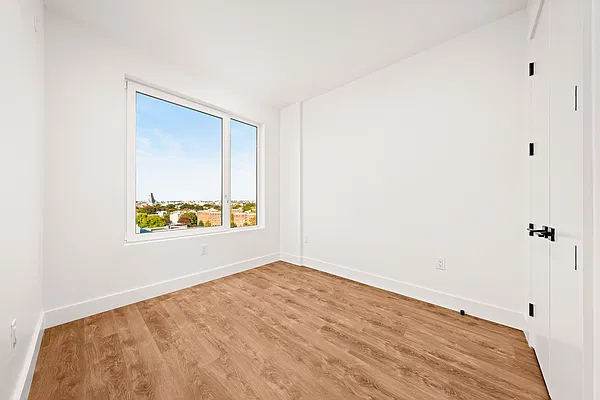 Bedroom, photo 2
