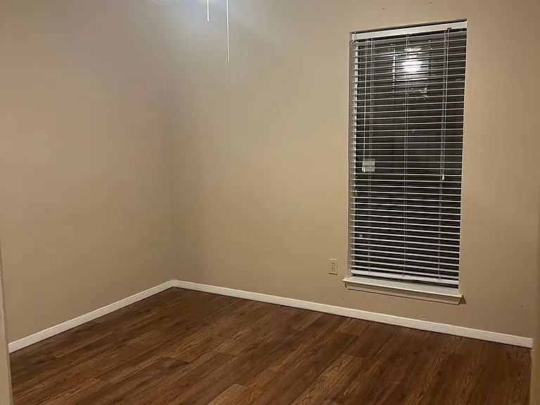 416 Lincoln Dr — Photo 14