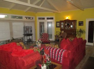 1542 SE Skyline Dr, Santa Ana, CA 92705