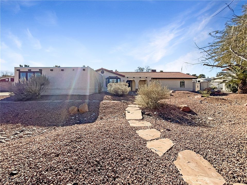 1st image of 311 E Desert Rose Dr