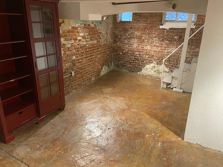 Stairs landing basement bedroom