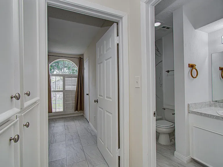 8820 Bissonnet St — Photo 21