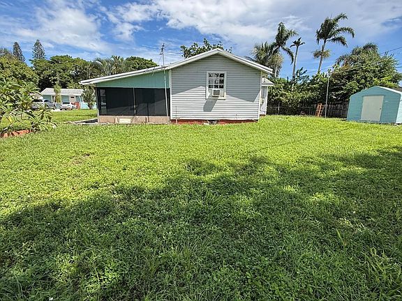 4th image of 1250 Royal Palm Avenue