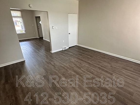 3rd image of 527 Marwood Ave