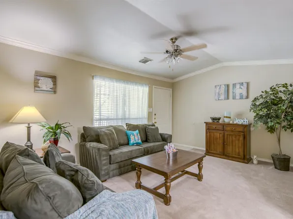 Spring Hill Village Apartments