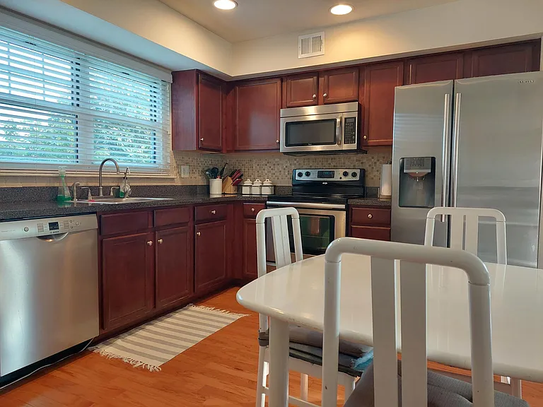 12 Coventry Ct — Photo 6