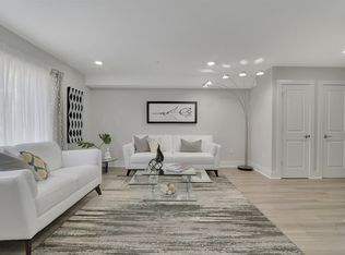 549 41st St #201, Union City, NJ 07087