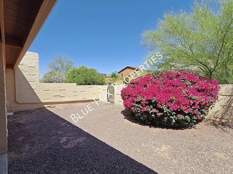 8305 N Midnight Way — Photo 28