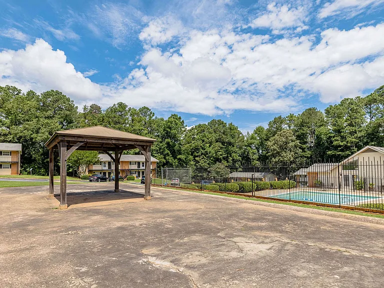 Premier Club Living Apartments in Union City, GA | Spacious Pet-Friendly Apartments Near I-85 — Photo 20