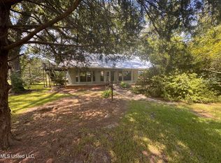 2169 Highway 429, Carthage, MS 39051