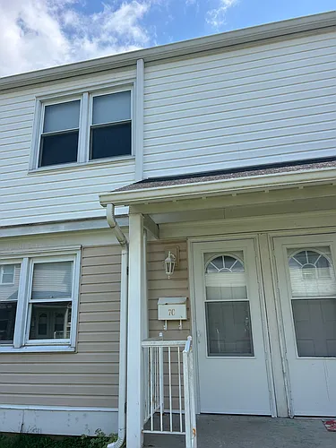100-07C Midland Hts Photo 1