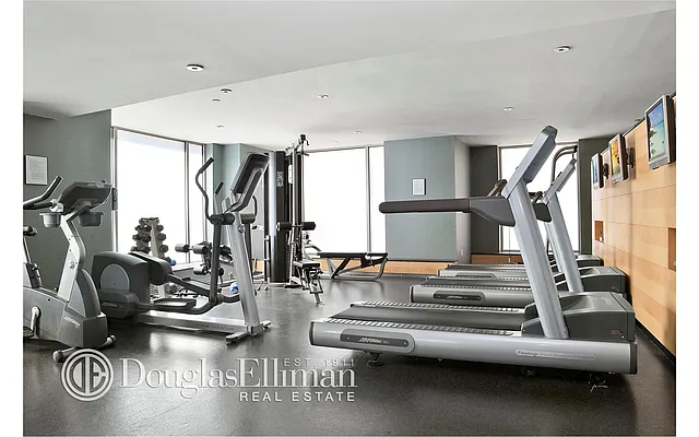 Rented by Douglas Elliman | media 27