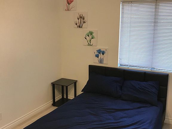 3rd image of 1361 E University Ave APT 208