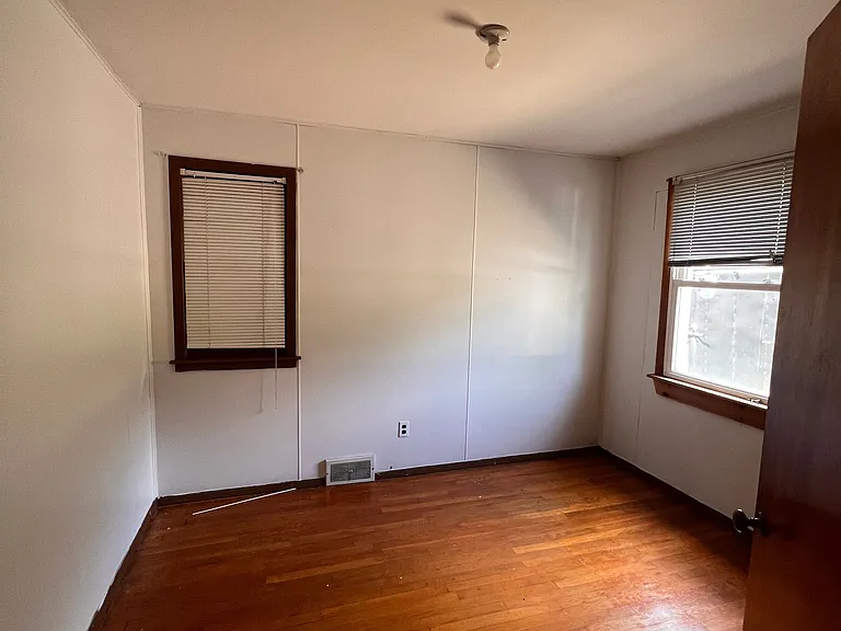 16790 Main Market Rd #6 — Photo 11