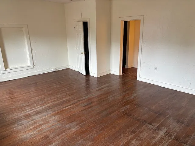 130 W King St #A — Photo 6