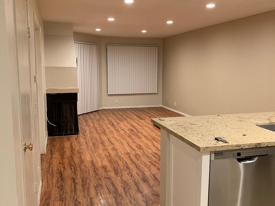 1st image of 700 E Lake Dr Unit 65