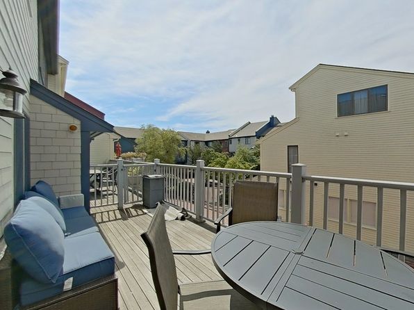 214 Goddard Row #1