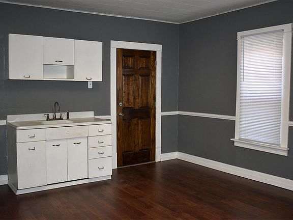 2nd image of 3764 E Pulaski Ave APT 3