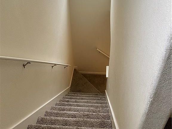 3rd image of 900 Pecan St #203
