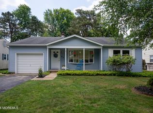 65 Whitmore Dr, Toms River, NJ 08757
