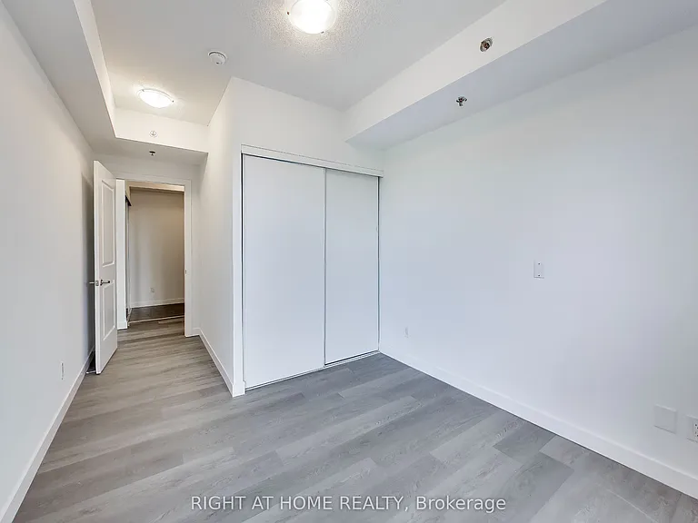 5001 Corporate Dr #304 — Photo 22