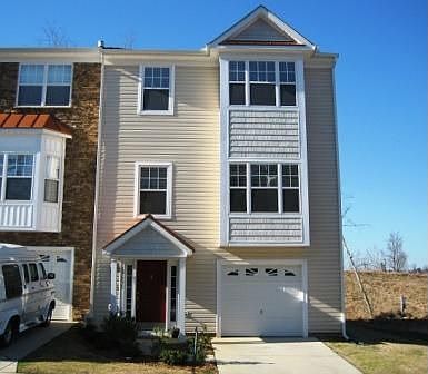 3 Story Townhome in Wakefield Plantation