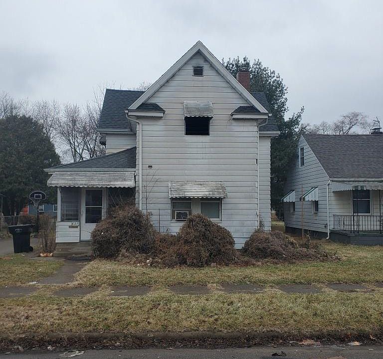 1st image of 627 N Johnson St