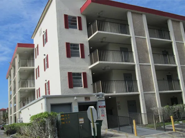 3001 NW 48th Avenue #237, Lauderdale Lakes, FL 33313