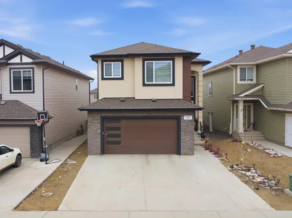 2420 13th Ave NW, Edmonton, AB T6T 2M7