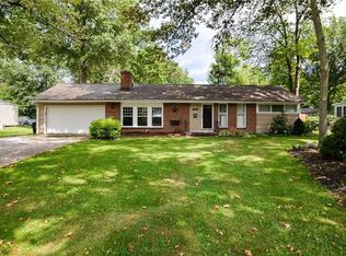 133 Jaycox Rd, Avon Lake, OH 44012