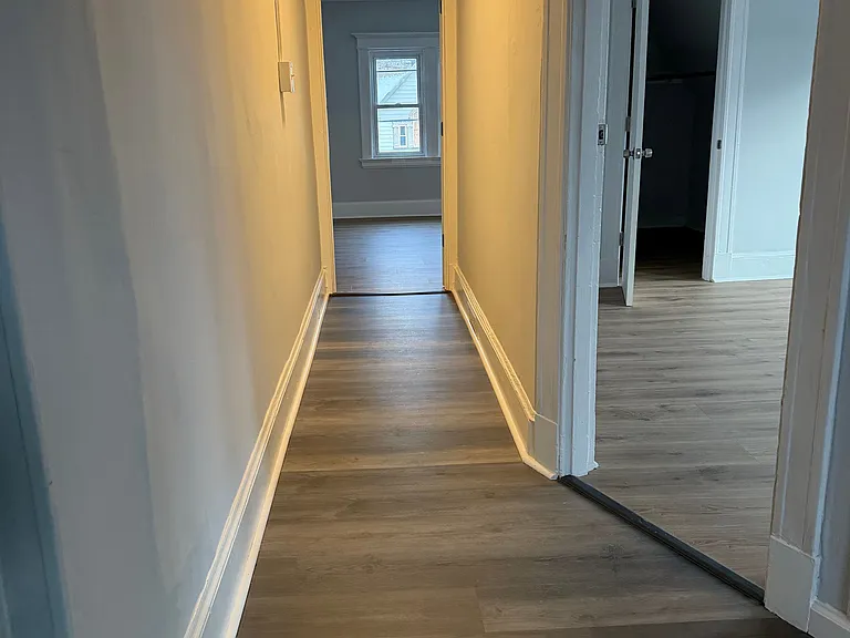 387 Willow St — Photo 4