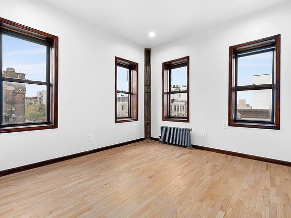 4th image of 572 Lincoln Pl APT 3B
