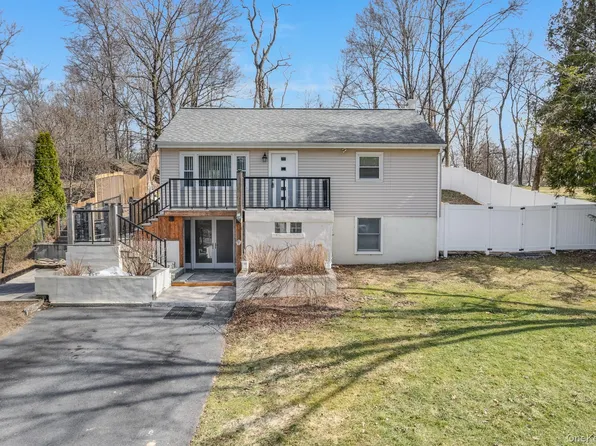 10 Marlorville Road, Wappingers Falls, NY 12590