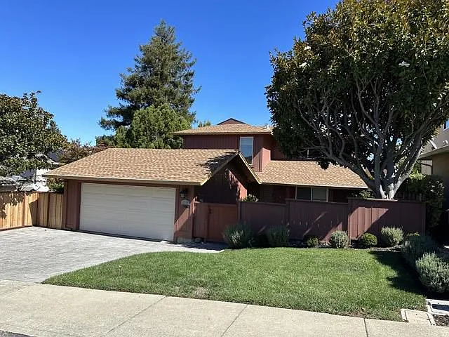 3707 Hillside Ct photo 1