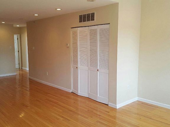 FILLED WITH NATURAL LIGHT