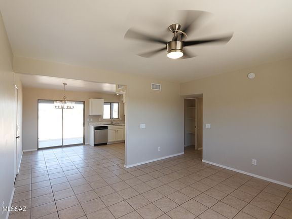 3rd image of 11716 S Camino San Matias