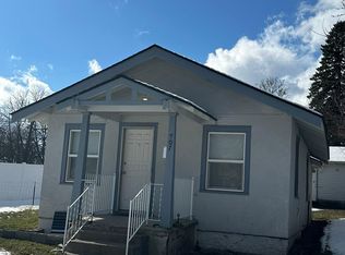 907 N A St, Coeur D Alene, ID 83814