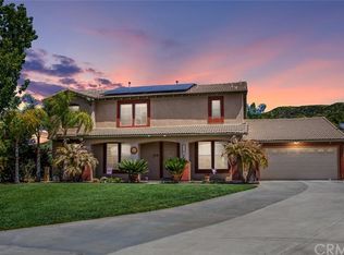 35983 Willow Crest Dr, Yucaipa, CA 92399