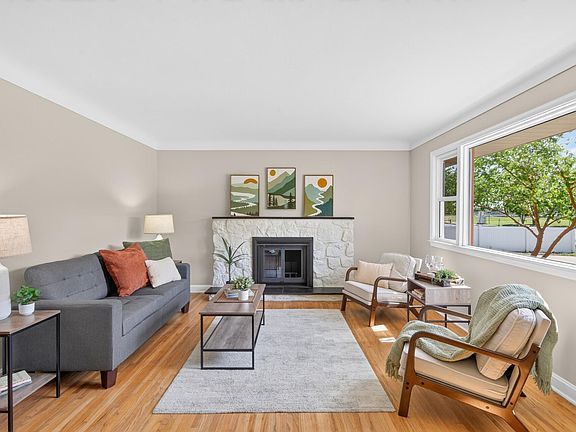 5th image of 7539 Portland Ave S