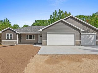 5273 Grasse Ct, Lena, WI 54139