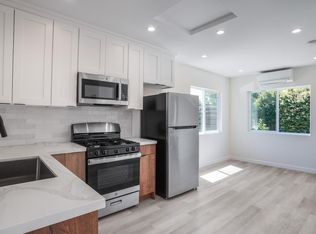 3926 Walnut Ave #A, Long Beach, CA 90807
